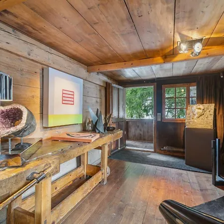 Holiday home Magnificent Chalet In An Idyllic Setting - What'app - 0034-635-520-036 - For Reservations!